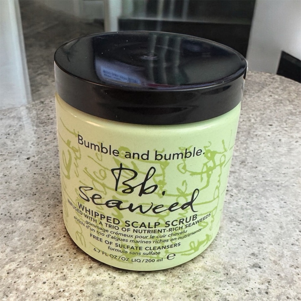 Bumble and bumble Seaweed Scalp Scrub